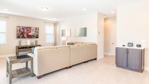 Unclassified image, 5 of 28, button - Luxury Contemporary Style Villa on Encore Resort at Reunion, Orlando Villa 4497 (Kissimmee)