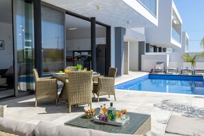Villa (3 Bedrooms) | Kemudahan hartanah