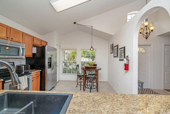 Villa (4 Bedrooms) | Property amenity