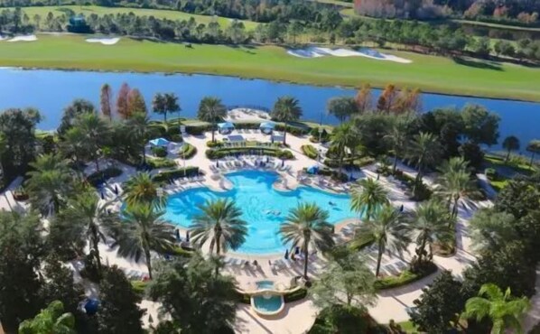 Villa (Multiple Bedrooms) | Fachada del alojamiento