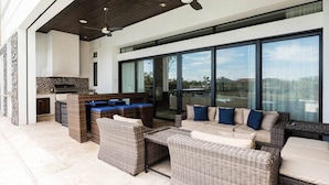 Unclassified image, 2 of 51, button - Luxury Villa With Private Pool on Reunion Resort and Spa, Orlando Mansion 4744 (Kissimmee)