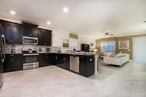 Villa (Multiple Bedrooms) | Property amenity