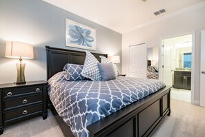 Vila (Multiple Bedrooms) | Comodidades da propriedade