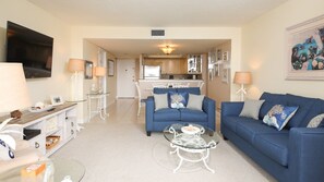 Living room - Perfect Apartment on The Anchorage, Siesta Key Apartment 1016 (Siesta Key)