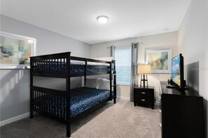 Villa (4 Bedrooms) | Property amenity