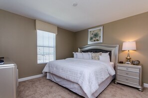 Villa (6 Bedrooms) | Property amenity