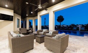 Property amenity - Luxury Contemporary Style Villa on Reunion Resort and Spa, Orlando Mansion 4617 (Kissimmee)