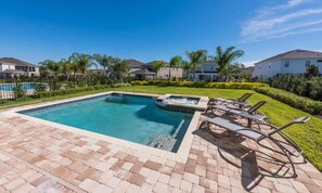 Outdoor pool - Perfect 6 Bedroom Villa on Encore Resort at Reunion, Orlando Villa 4411 (Kissimmee)