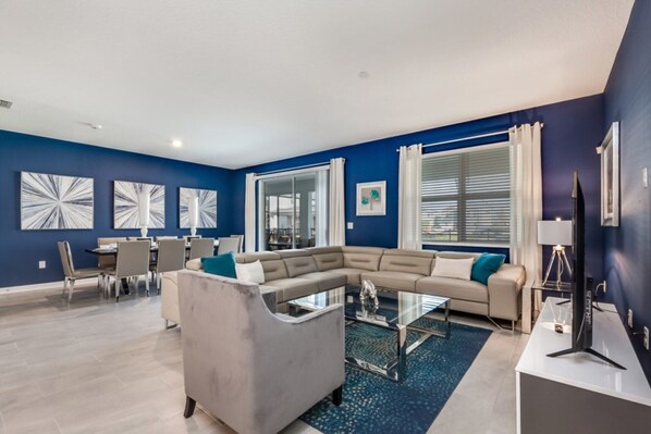 Villa (Multiple Bedrooms) | Property amenity