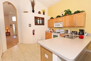 Villa (4 Bedrooms) | Servicio de la propiedad