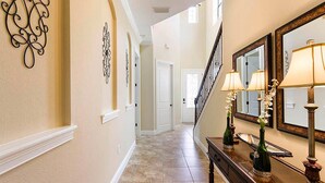 Interior - Rent the Perfect 5 Bedroom Villa on Reunion Resort and Spa, Orlando Villa 4576 (Kissimmee)