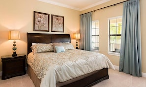 5 bedrooms, laptop workspace, iron/ironing board, WiFi