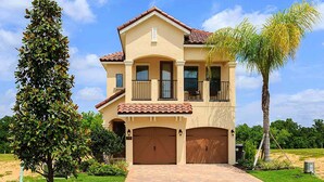 Exterior - Rent the Perfect 5 Bedroom Villa on Reunion Resort and Spa, Orlando Villa 4576 (Kissimmee)