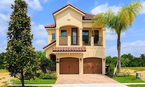 Exterior - Rent the Perfect 5 Bedroom Villa on Reunion Resort and Spa, Orlando Villa 4576 (Kissimmee)