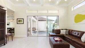 Property amenity - Luxury Contemporary Style Villa on Reunion Resort and Spa, Orlando Villa 4615 (Kissimmee)
