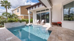 Front of property - Luxury Contemporary Style Villa on Reunion Resort and Spa, Orlando Villa 4615 (Kissimmee)