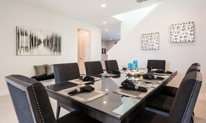 Microwave, oven, stovetop, dishwasher - Luxury Private Villa With Large Pool on Encore Resort at Reunion, Orlando Villa 4380 (Kissimmee)