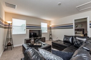 Villa (6 Bedrooms) | Property amenity - Rent a Luxury Villa on Champions Gate Resort, Minutes From Disney, Orlando Villa 1437 (Davenport)