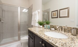 Bathroom - Rent This Luxury 5 Star Villa on Encore Resort at Reunion, Orlando Villa 4412 (Kissimmee)