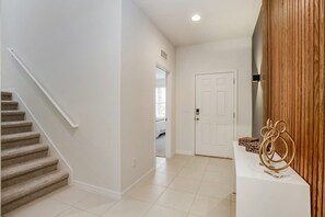 Villa (6 Bedrooms) | Property amenity