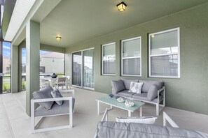 Villa (6 Bedrooms) | Property amenity