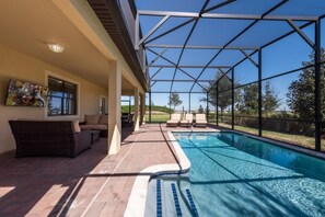 Villa (5 Bedrooms) | Property amenity
