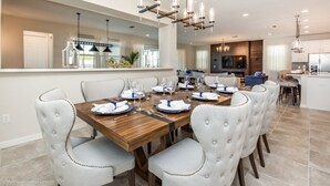 Dining - 5star Villas Close to Disney, Orlando Mansion 2884 (Kissimmee)