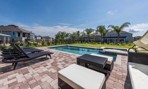 Outdoor pool - Rent This Luxury 5 Star Villa on Encore Resort at Reunion, Orlando Villa 4410 (Kissimmee)