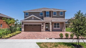 Exterior - Perfect 6 Bedroom Villa on Encore Resort at Reunion, Orlando Villa 4396 (Kissimmee)