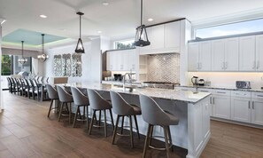 Fridge, microwave, oven, stovetop - Rent Your Own Orlando Villa With Large Private Pool on Reunion Resort and Spa, Orlando Mansion 4629 (Kissimmee)