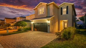 Exterior - The Ultimate 5 Bedroom Villa on Encore Resort, Orlando Villa 5435 (Kissimmee)