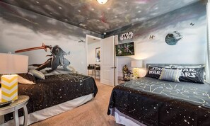 6 bedrooms, laptop workspace, free WiFi, bed sheets - Rent the Perfect 6 Bedroom Villa on Encore Resort at Reunion, Orlando Villa 4368 (Kissimmee)