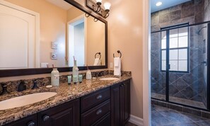 Property amenity - Rent the Perfect 4 Bedroom Villa on Reunion Resort and Spa, Orlando Villa 4622 (Kissimmee)