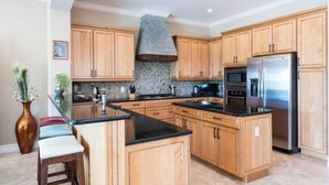 Property amenity - Rent the Perfect 4 Bedroom Villa on Reunion Resort and Spa, Orlando Villa 4622 (Kissimmee)
