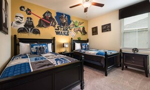 10 bedrooms, laptop workspace, WiFi, bed sheets - Rent Your Own Orlando Villa With Large Private Pool on Encore Resort at Reunion, Orlando Villa 4690 (Kissimmee)