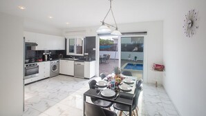 Dining - Rent a Luxury Villa in Cyprus Close to the Beach, Protaras Villa 1194 (Paralimni)
