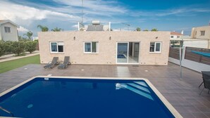 Property amenity - Rent a Luxury Villa in Cyprus Close to the Beach, Protaras Villa 1194 (Paralimni)