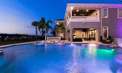 Luxury Villa on Reunion Resort and Spa With a Private Pool, Orlando Mansion 4748