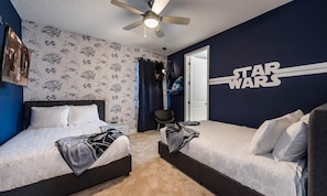 6 bedrooms, laptop workspace, iron/ironing board, bed sheets