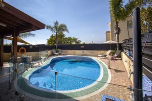 Biệt thự (2 Bedrooms) | Tiện nghi, dịch vụ nơi lưu trú