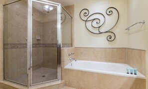 Bathroom - Ultimate 3 Bedroom Condo on Reunion Resort and Spa, Orlando Condo 4636 (Kissimmee)