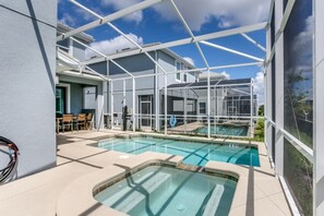 Villa (5 Bedrooms) | Property amenity