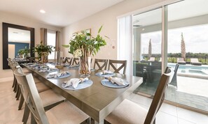 Micro-ondes, four, plaque de cuisson, lave-vaisselle