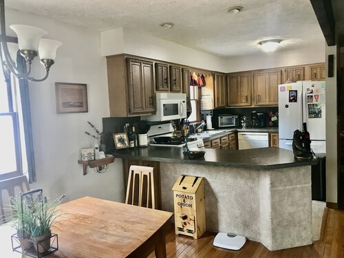 The Gray Escape Steps away from Lake Margrethe