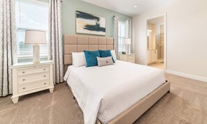 4 bedrooms, desk, laptop workspace, iron/ironing board - Perfect 4 Bedroom Villa on Encore Resort at Reunion, Orlando Villa 4480 (Kissimmee)