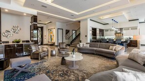 Living area - Perfect 10 Bedroom Villa on Reunion Resort and Spa, Orlando Mansion 4749 (Kissimmee)