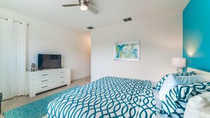 5 habitaciones, espacio para trabajar con laptop, wifi y ropa de cama 