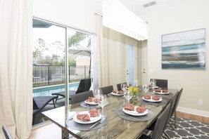 Villa (5 Bedrooms) | Servicio de la propiedad