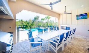 Dining - Ultimate 5 Star Villa With Private Pool on Reunion Resort and Spa, Orlando Mansion 4750 (Kissimmee)