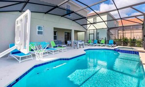 10 bedrooms, laptop workspace, free WiFi, bed sheets - Rent This Luxury 5 Star Villa on Solterra Resort, Orlando Villa 4543 (Davenport)